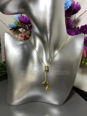 Gold Droopy Necklace for Ladies