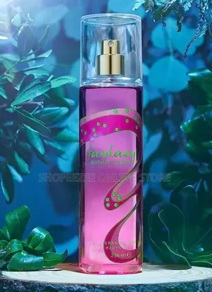 Britney Spears Fantasy Fine Fragrance Mist Spray 236ml