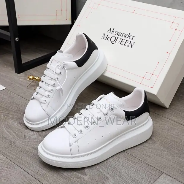 Alexander McQueen Quality Leather Sneakers - 1