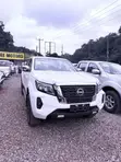 New Nissan Navara 2025 White - 4