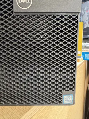 Dell OptiPlex 3070 Desktop Computer