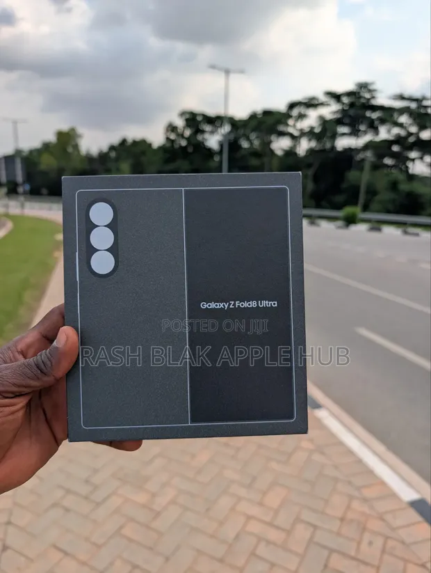 Samsung Galaxy Z Fold8 Ultra 256GB Gray - 1