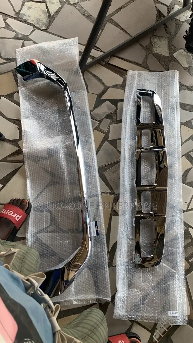 Mercedes-Benz GLC-Class 2017-2019 Front Bumper Chrome Mouldings - 1