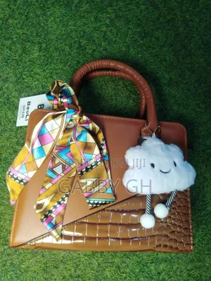 Quality & Affordable Bb Handbag - Brown