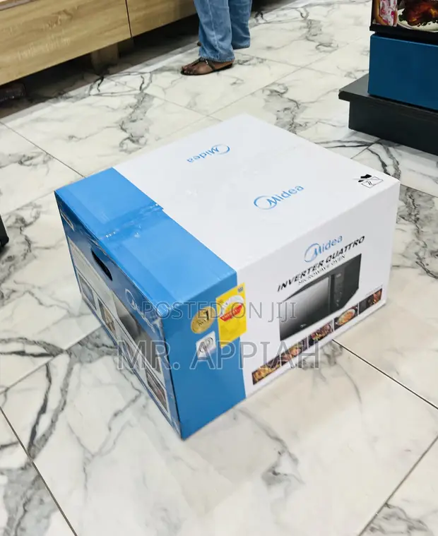 Super Classic Midea 30L Electric Microwave (900W) - 1
