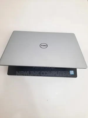 Dell Vostro 5481 Laptop: Intel Core i5, 8GB RAM, 256GB SSD