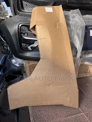 Fender for Mitsubishi Pajero (2005-2017)