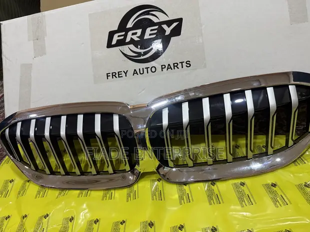 New BMW 3-Series G20 Front Kidney Grille (2019-2022) - 1