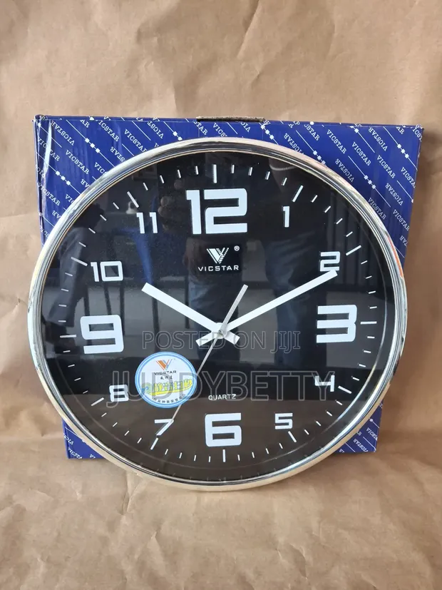 Spy Clock Camera - 1
