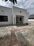 3 Bedroom House for Rent in Hills Estate, Ashaley Botwe - 2