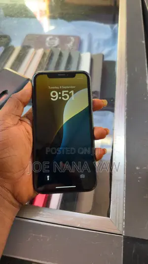 Apple iPhone XR 64GB Black