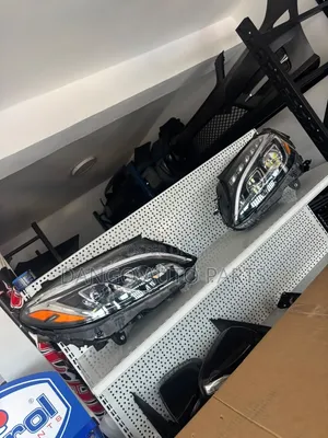 Mercedes-Benz C300 Headlight Assembly (2015-2020) - Brand New