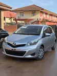 Toyota Vitz 1.3 FWD 5dr 2012 Silver - 2
