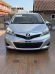 Toyota Vitz 1.3 FWD 5dr 2012 Silver - 4