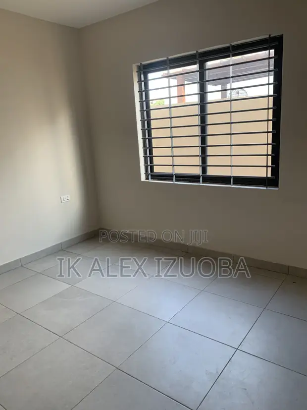 3-Bedroom Bungalow for Sale in Lakeside - 1