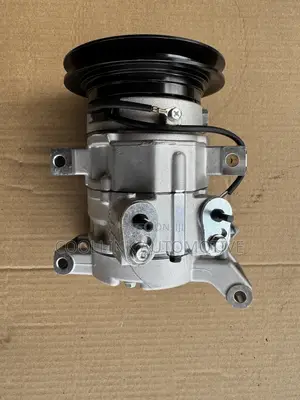 Toyota Hilux AC Compressor (2007-2014)