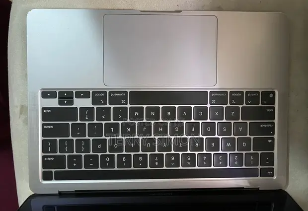 Apple MacBook Pro 2015 15-inch - 1