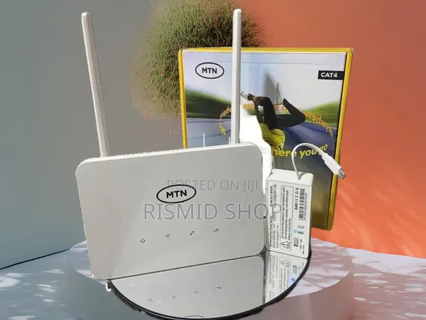 MTN Universal 4G WiFi Router with Backup Power - 1