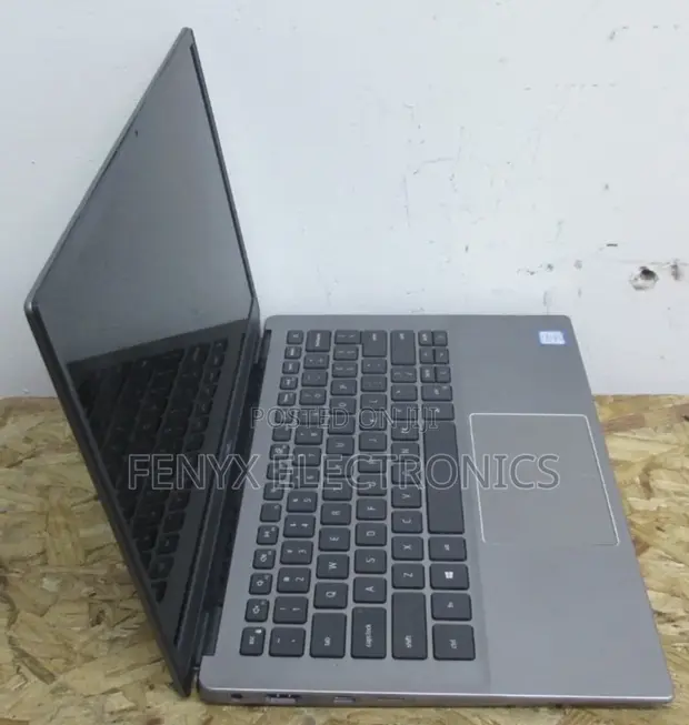 Dell Latitude 3301 Laptop - Core i7, 8GB RAM, 256GB SSD - 1