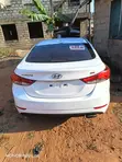 Hyundai Avante 2016 White - 5