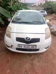 Toyota Vitz 2010 White - 5