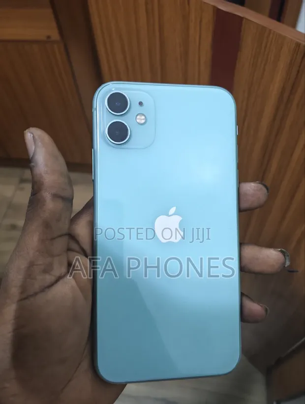 Apple iPhone 11 64GB Green - 1
