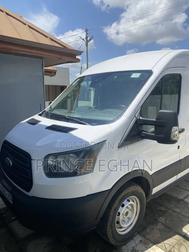 Ford Transit 2015 White - 1