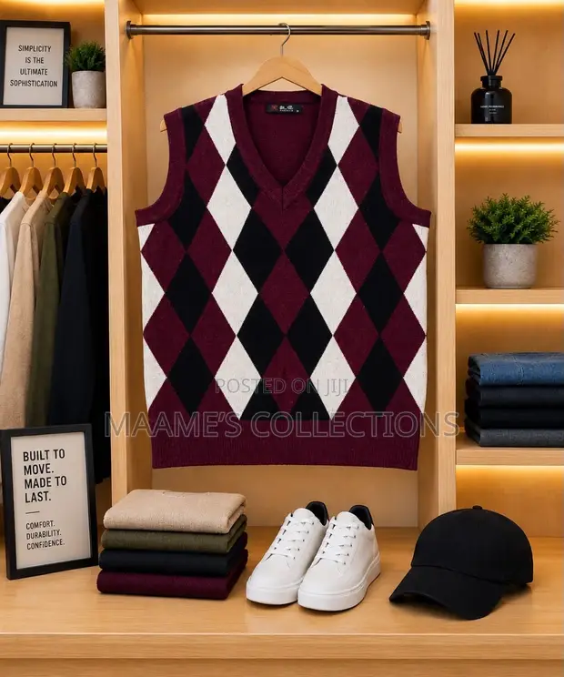 Men's Classic V-Neck Diamond Knit Sweater Vest - 1