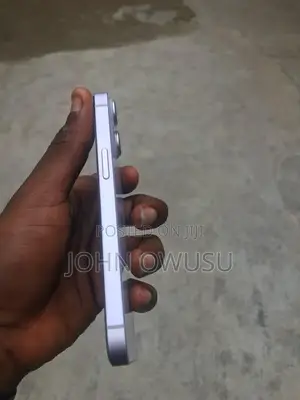 Apple iPhone 13 128GB Gray