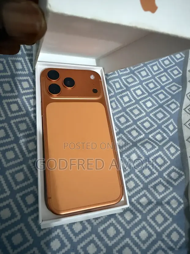 New Apple iPhone 17 Pro Max 256GB Orange - 1