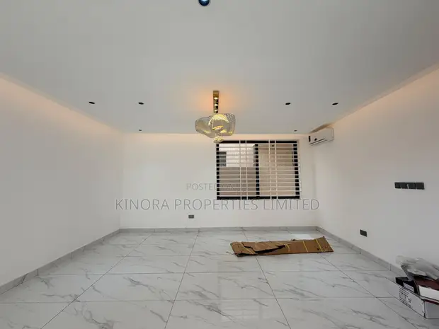 5 Bedroom Duplex in East Legon Ogbojo, Greater Accra for Sale - 1