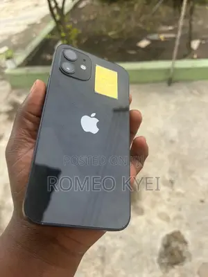 Apple iPhone 12 64GB Black
