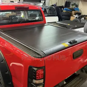 Toyota Tacoma Retractable Bucket Bed Cover (Roller)