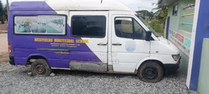Mercedes-Benz Sprinter - Used Engine & Body Parts