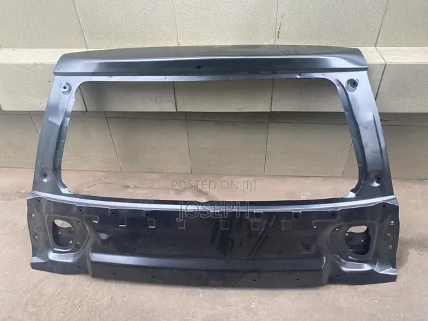 Land Cruiser 2024/2025 Tailgate - 1
