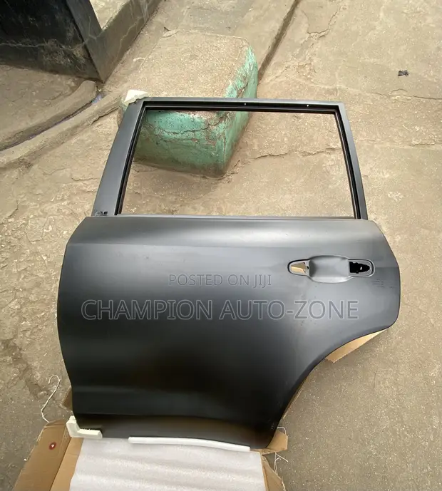 Toyota Land Cruiser Door (2016-2021) - 1