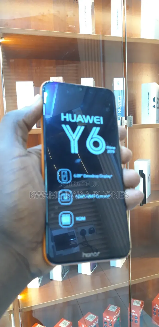 New Huawei Y6 Prime 32GB Gold - 1
