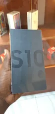 New Samsung Galaxy S10e 128GB Black - 4