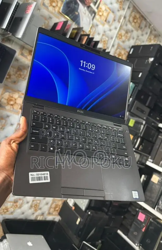 Dell Latitude 5300 Laptop - 12GB RAM, 256GB SSD - 1