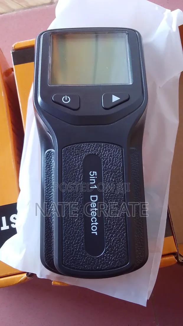Brand New 1.5-in-1 Wall Scanner and Detector - 1