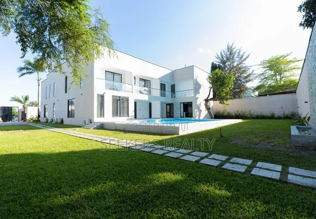 12-Bedroom Ambassadorial Residence for Sale, Cantonments - 1