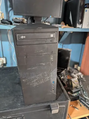 Asus Desktop Computer - Intel Core i5, 8GB RAM, 6TB HDD