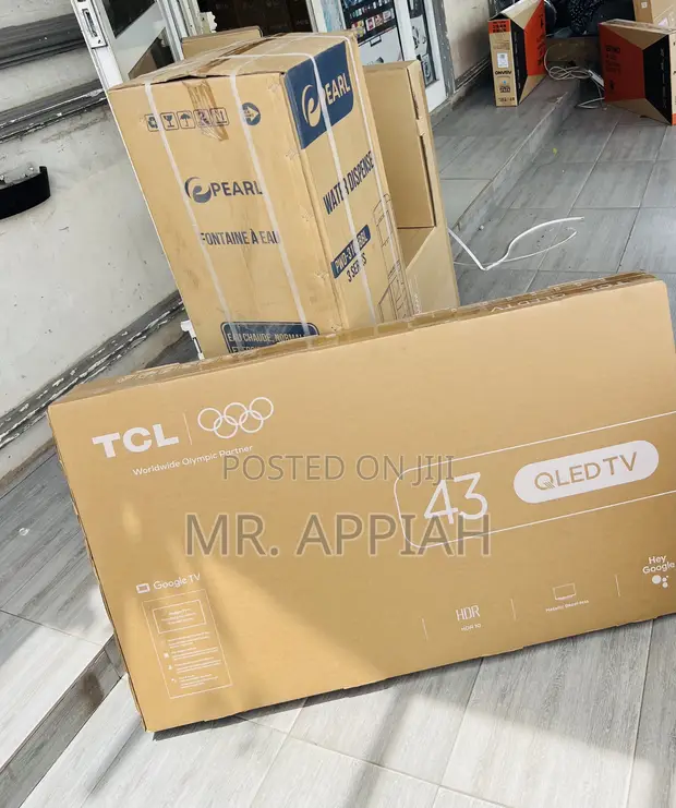 Adorable TCL 43” QLED Smart TV (Black) - 1