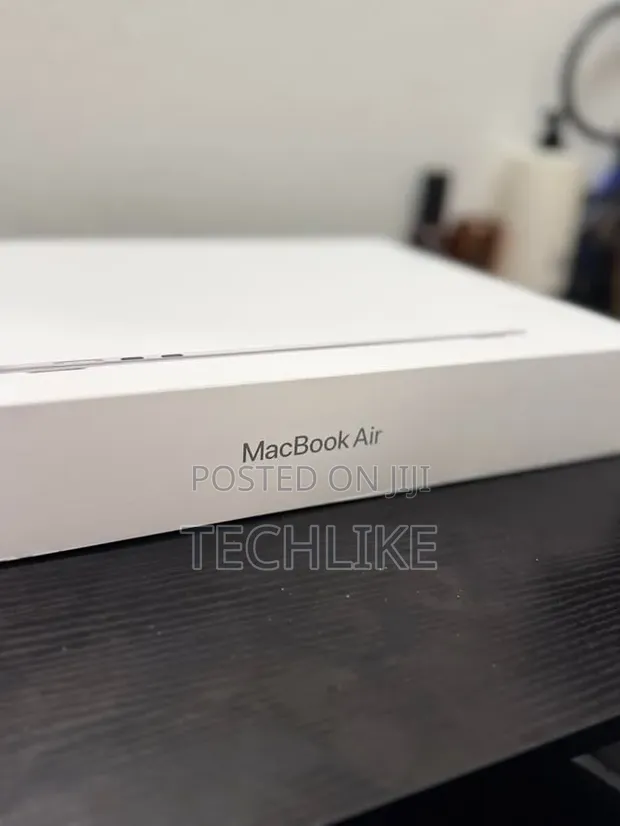 Apple MacBook Air 2026 M5 24GB RAM 1TB SSD - 1