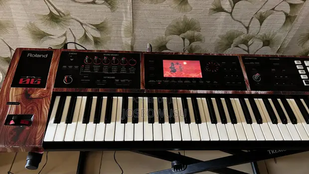 Roland FA-06 Workstation Keyboard - 1