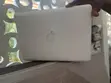 Apple MacBook 2009 Laptop - 1