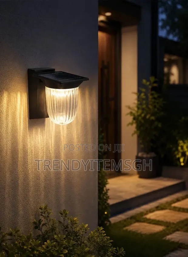 1200mAh Solar Wall Lamp with Dual-Color LED - 1
