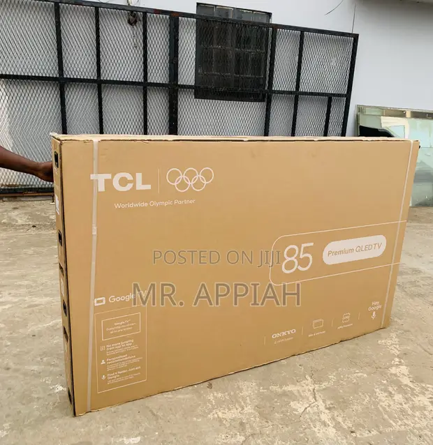 TCL 85" QLED Smart TV 85P7L - 1