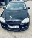 Volkswagen Jetta 2010 Black - 3
