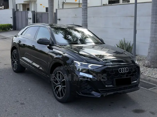 Audi Q8 Premium Plus 2024 Black - 1